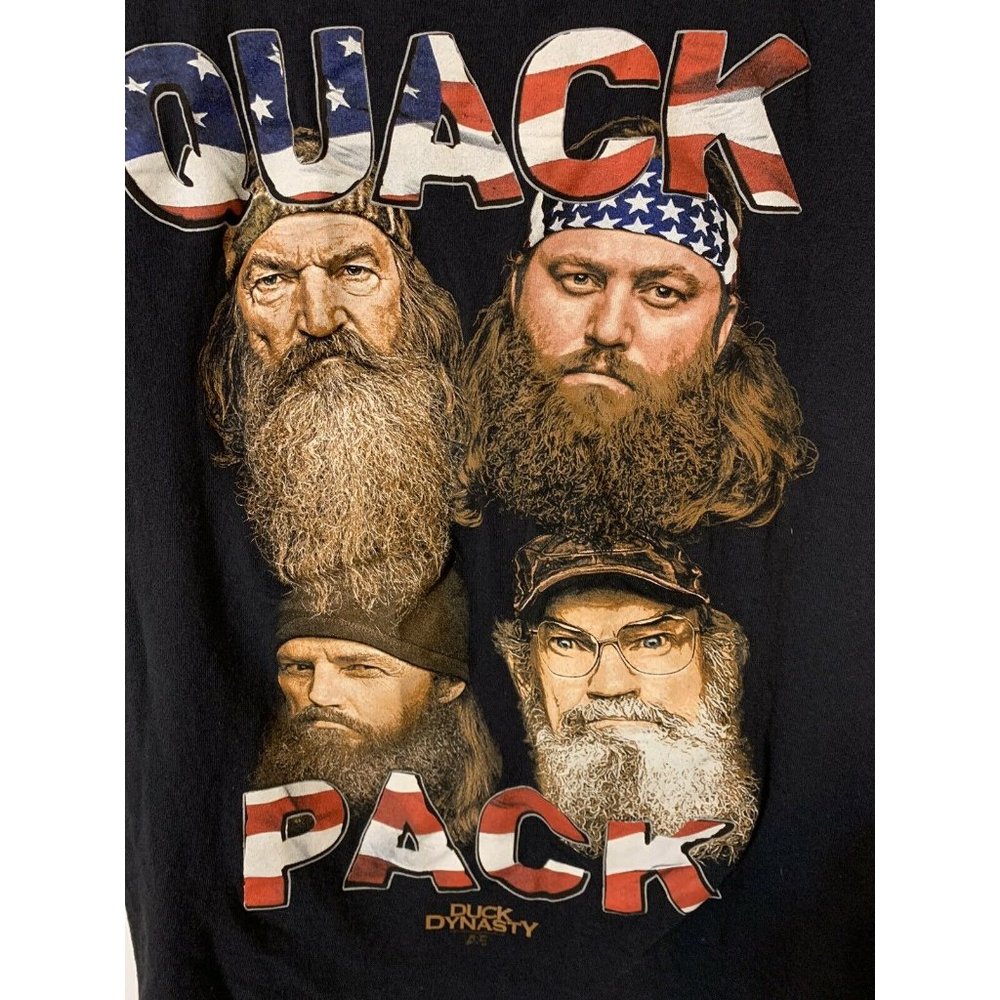Delta QUACK PACK  Duck Dynasty USA Flag‎ Men’s Sz Medium T-Shirt
